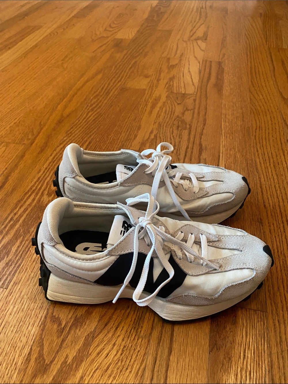 New balance 327 Womens Sneaker - Picture 4 of 7